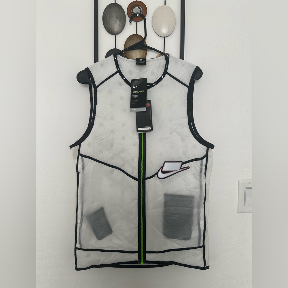 NIKE AEROLAYER White Running Vest - Picture 4 of 5